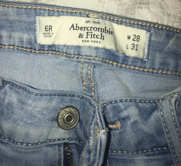 Abercrombie Jeans - Image 6