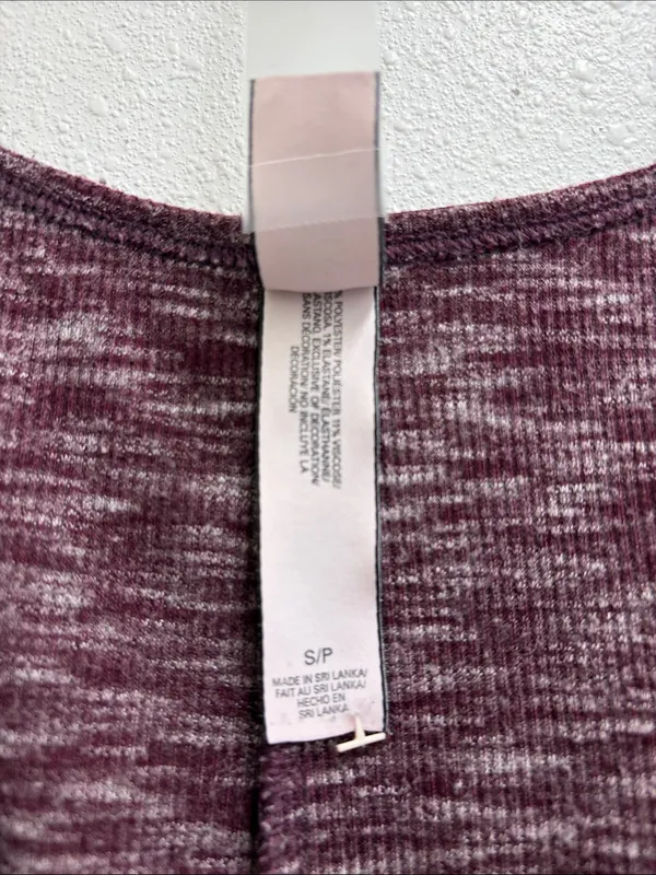 Victoria's Secret Burgundy Spaghetti-Strap Pajama capri Jumpsuit Small - Image 5