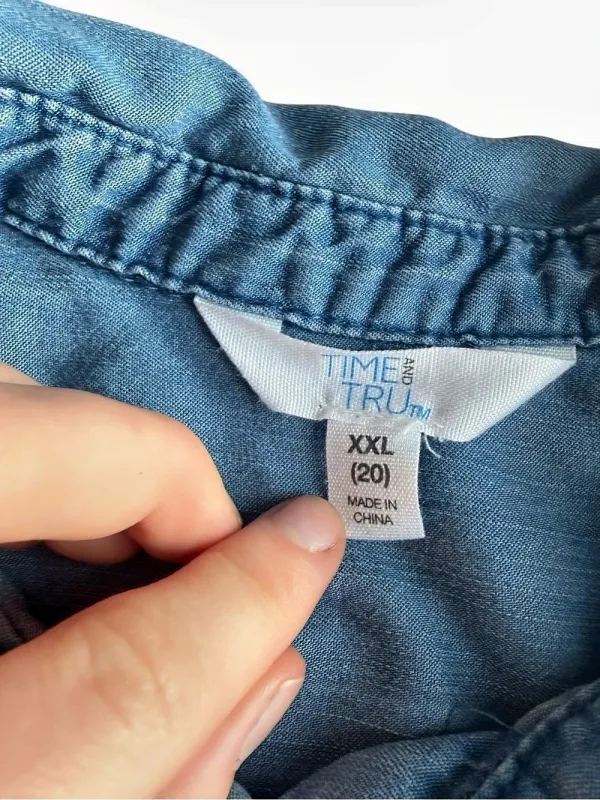 Time and Tru Womens XXL 20 Blue Chambray Lyocell Short Sleeve Button Up Top - Image 6