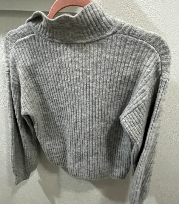 Gray Size M - Image 4