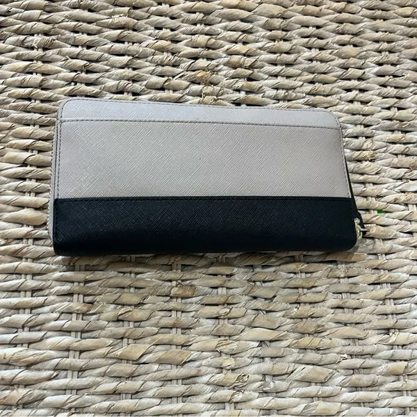 Kate Spade Cara Newburry Lane Color Block‎ Saffiano Leather Wallet Clutch - Image 2