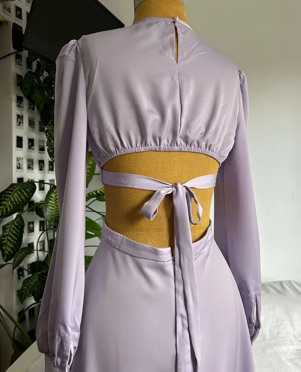 Lavender satin cut out long sleeve midi dress with bow - Image 4