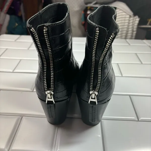 Dolce Vita Coltyn‎ Black Leather Rear Zip Bootie size 8 - Image 10