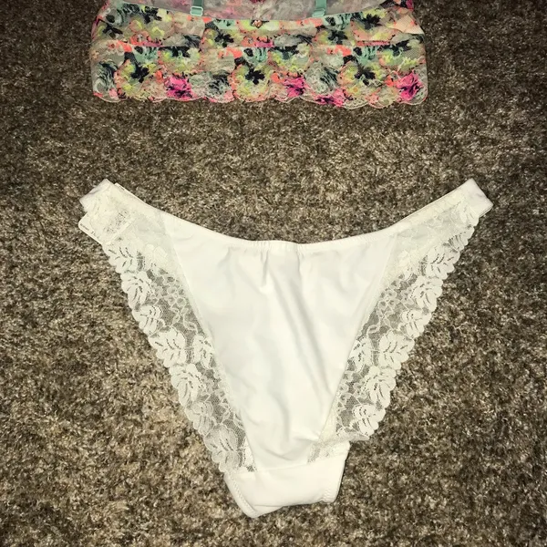 PINK - Victoria's Secret NWT-bra - Image 7