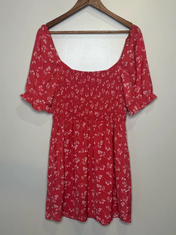 Abercrombie & Fitch Red Ditsy Smocked Floral Print Puff Sleeve Mini Dress - Image 9