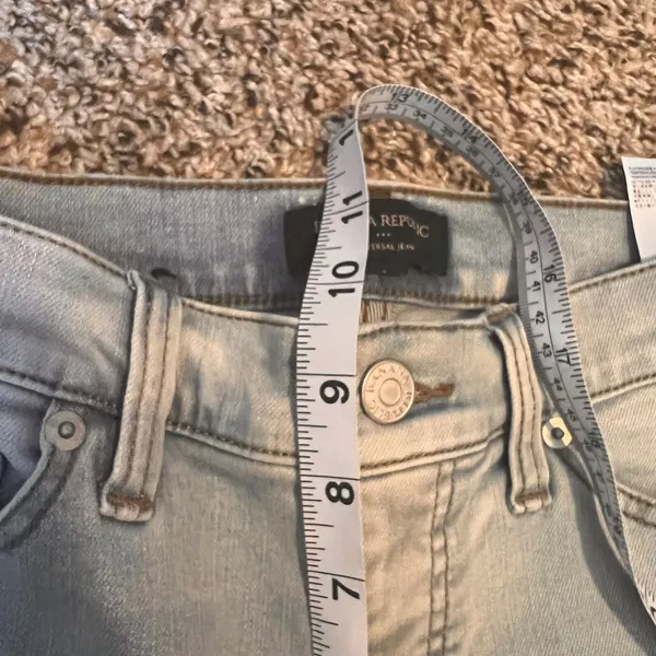 Banana Republic Universal Jean High Rise Raw Hem Light‎ Wash Denim Size 1 - Image 5