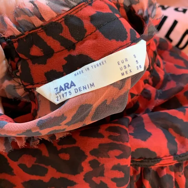 Zara Leopard size Small - Image 4