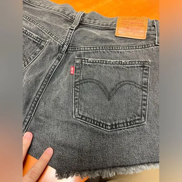 Levi’s 501 Cut‎ Off Jean Shorts Button Fly 100% Cotton 28 Classic Vintage Fit - Image 5