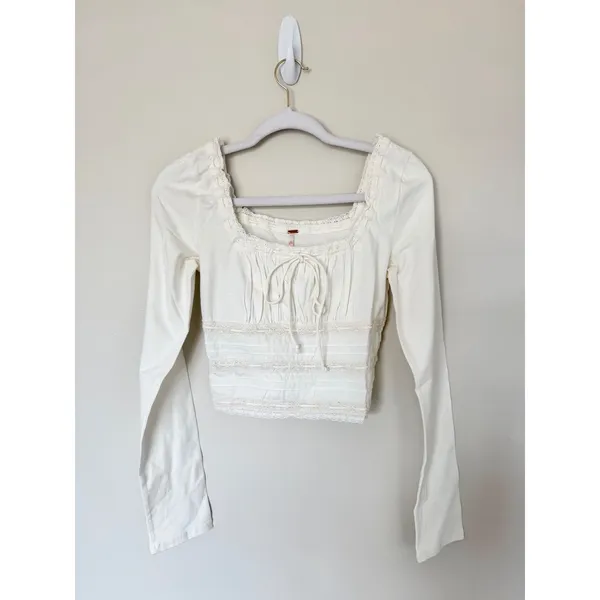 Free People Ivory Lace Trim Square Neck Long Sleeve Crop Top Size Small NEW‎ - Image 4