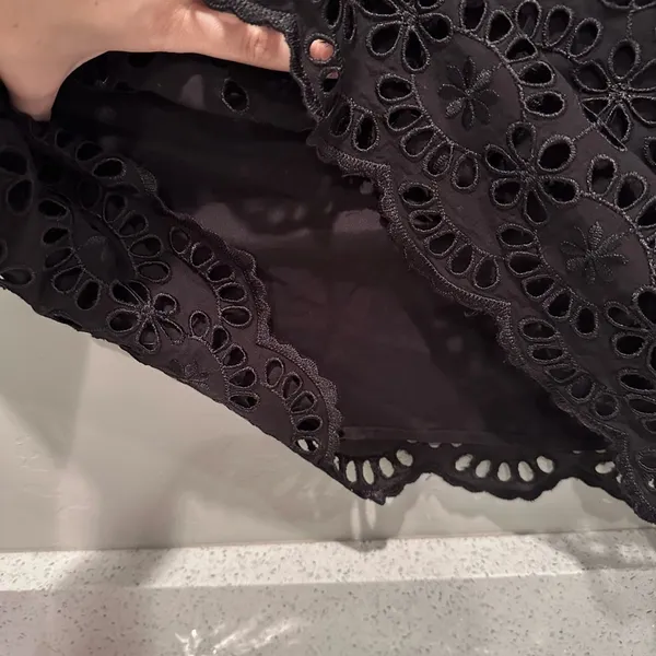 J.Crew Black Bell Sleeve Dress Embroidered Eyelet Size‎ 4 - Image 7