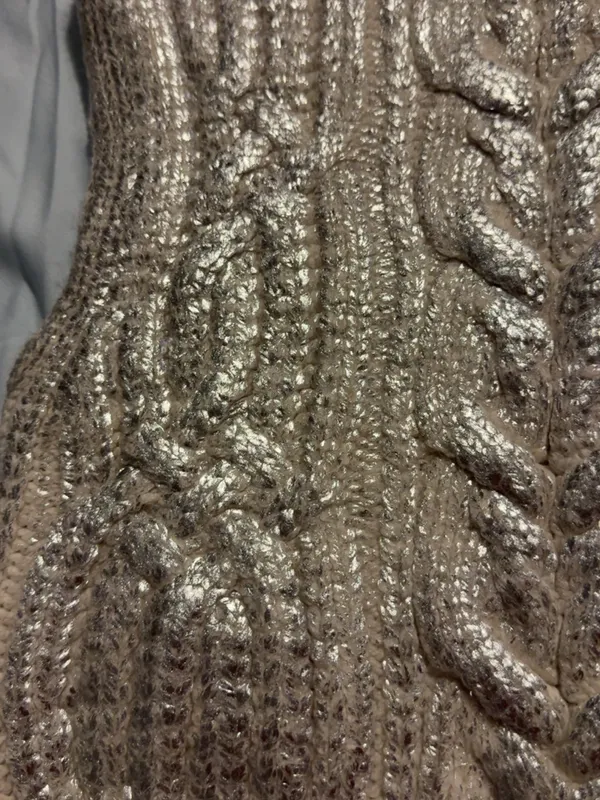 Zara Cable Knit Sweater Size Medium - Image 4