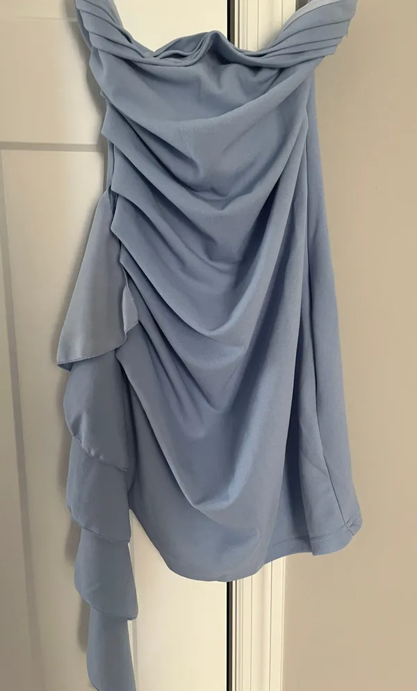 SheIn Baby Blue Strapless Dress - Image 3