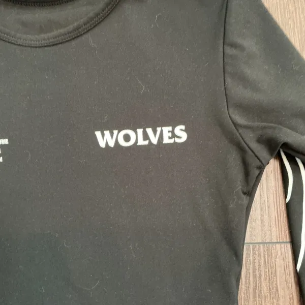 Darc Sport She Wolves Flame Graphic Long Sleeve Crop Top Black Small Limited 500 - Image 7