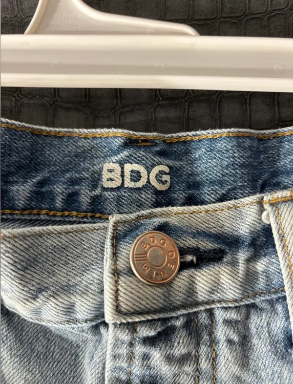 BDG Mid-Rise Breezy Shorts - Image 5