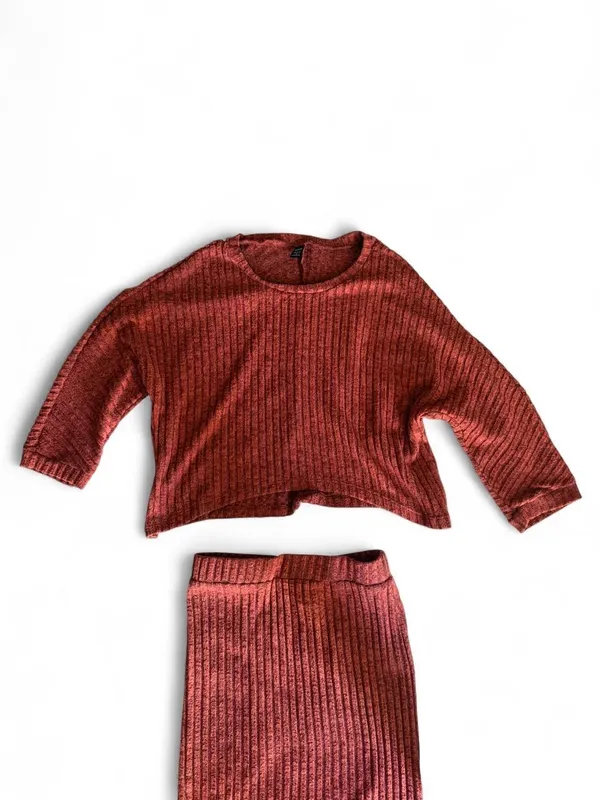 NWOT SHEIN Rust Ribbed Two Piece Crop Top Midi Skirt Set Small - Image 4