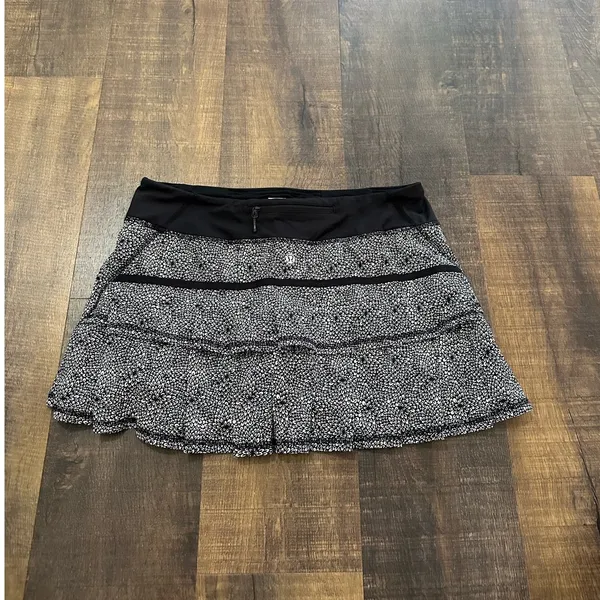 Lululemon Pace Rival Skirt Black White Floral Running Tennis Skort Size 8 - Image 5