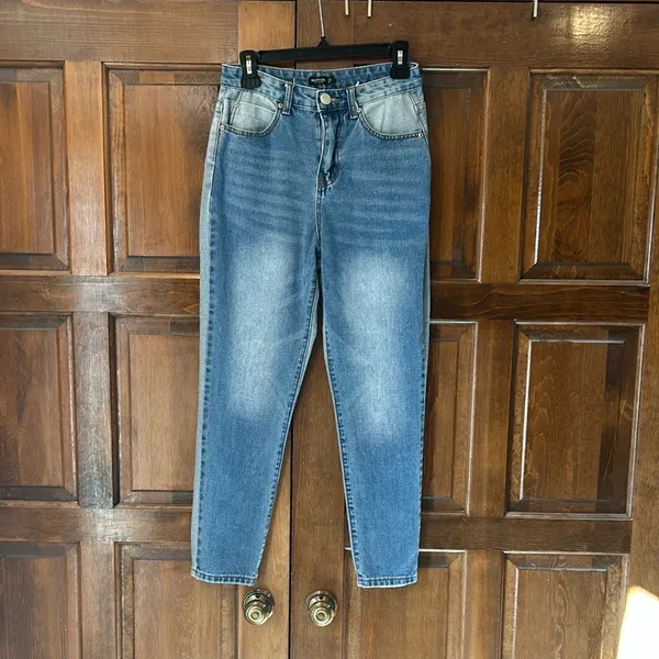 Nasty Gal Two Tones Mom Blue Jeans‎ Women’s Size 2 Inside Out Denim - Image 2