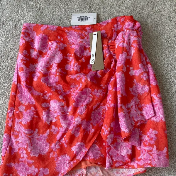 DO+BE Skirt - Image 3