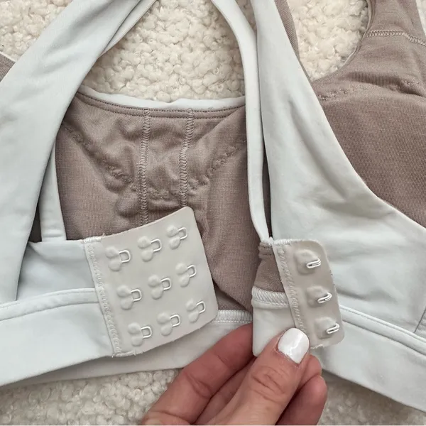 Lululemon Stash It All Bra - Image 6