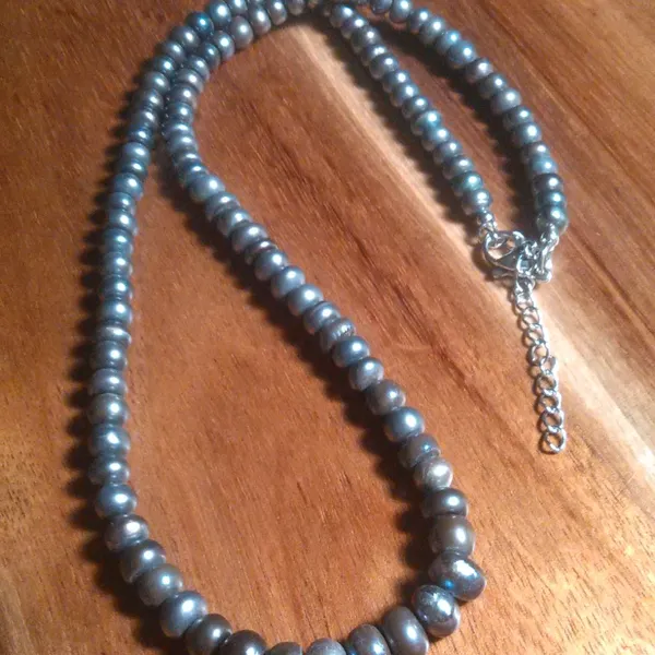 Elegant Grey Pearl Stainless Steel Necklace (18 Inches) - Image 11