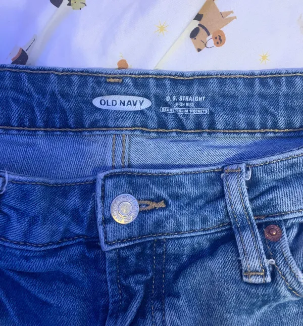 Old Navy O.G Straight Jeans - Image 2