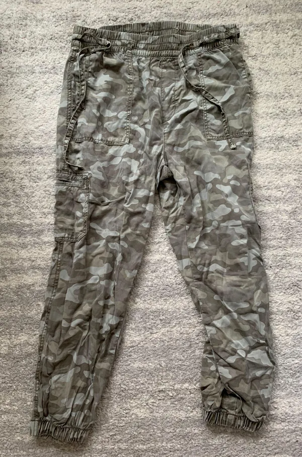 American Eagle Joggers - Image 2