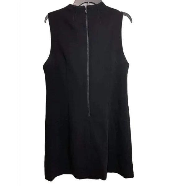 Alice + Olivia employed Women's Black Mock Neck Pleated Shift Dress‎ Size 12 - Image 6