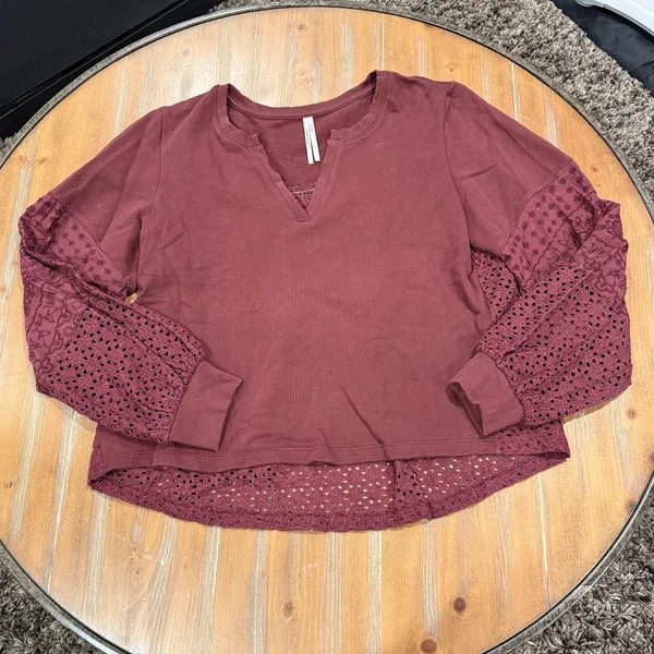 Anthropologie Plum Eyelet Yoke V Neck Pullover Sweatshirt Women's Size L Cotton - Image 4