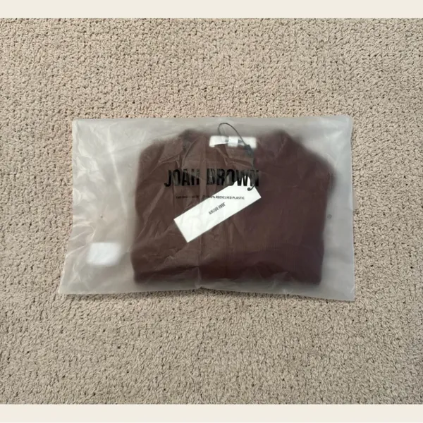 Joah Brown Long Sleeve Invisible Zip, NWT! - Image 7