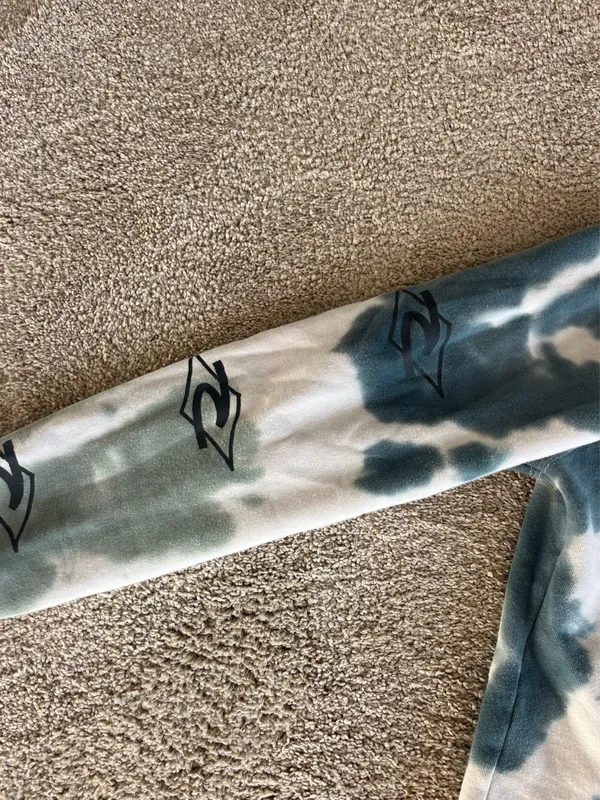 Rip Curl Tie-Dye Sweatshirt - Image 6