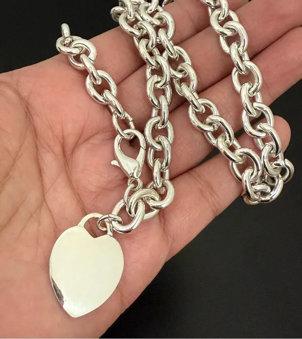Unsigned Silver-tone Chunky Chain Heart Pendant “G” Stamped 16” Necklace 55g. - Image 2