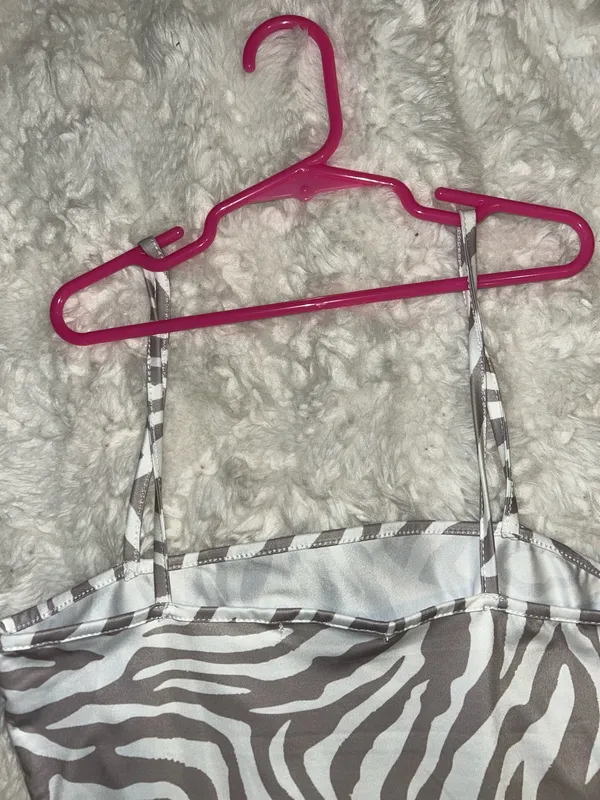 SheIn NWOT Zebra Stripe Slit Hem Short Dress - Image 7