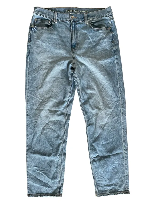 American Eagle Super High Rise Straight Jeans Size 12 Womens Light Wash Blue - Image 3