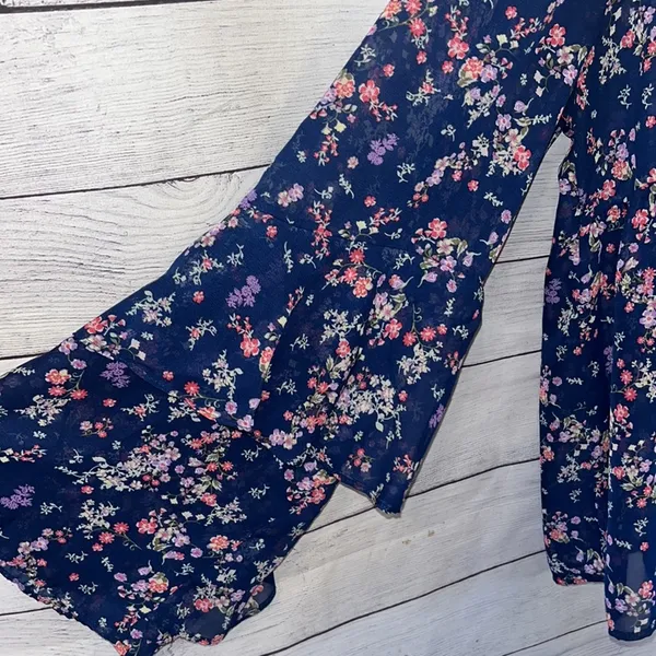 Crave Fame Floral Top - Image 4