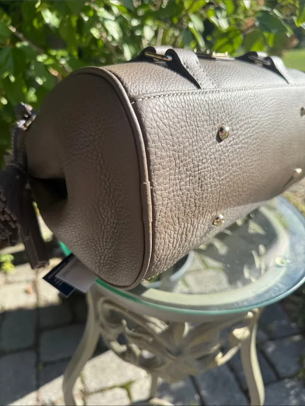 Dooney and Bourke sorrento satchel - Image 6