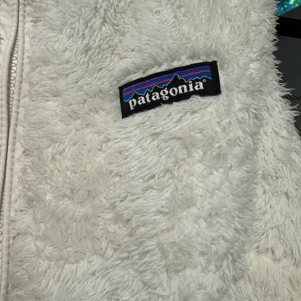 Patagonia Cream Fleece Vest with Logo womens can - Image 2