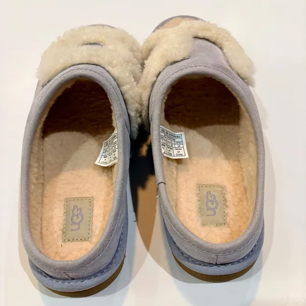 UGG Women’s Suede Shearling Slide Sandals Purple Cream Size 7 EUC Small Spots - Image 2
