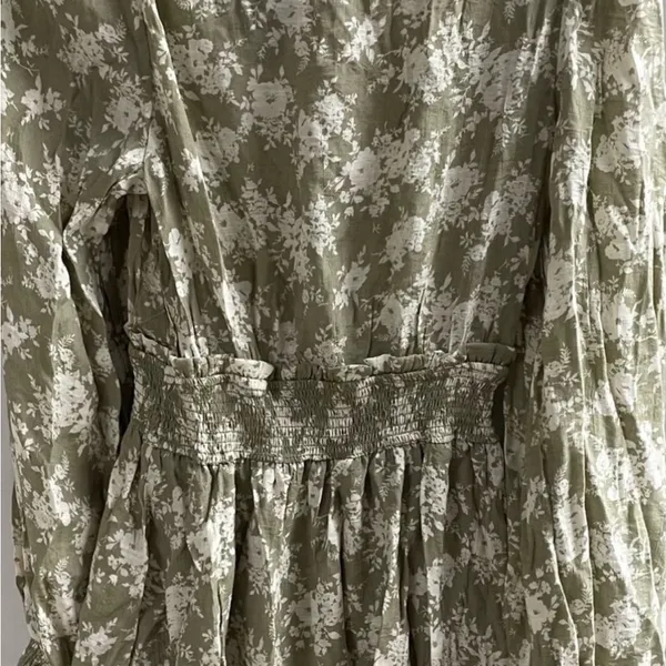 Floral Long Sleeve Dress - Image 3