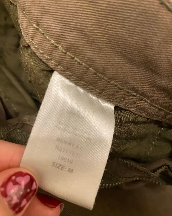 Brandy Melville Cargo Pants - Image 5