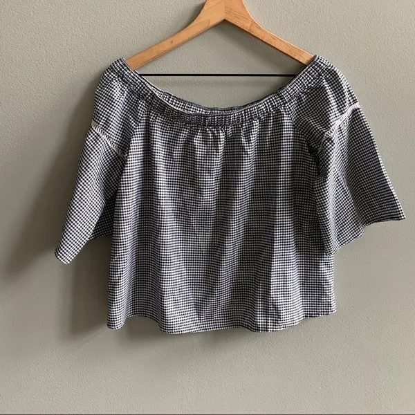 Abercrombie & Fitch Off the Shoulder Gingham Top - Image 8