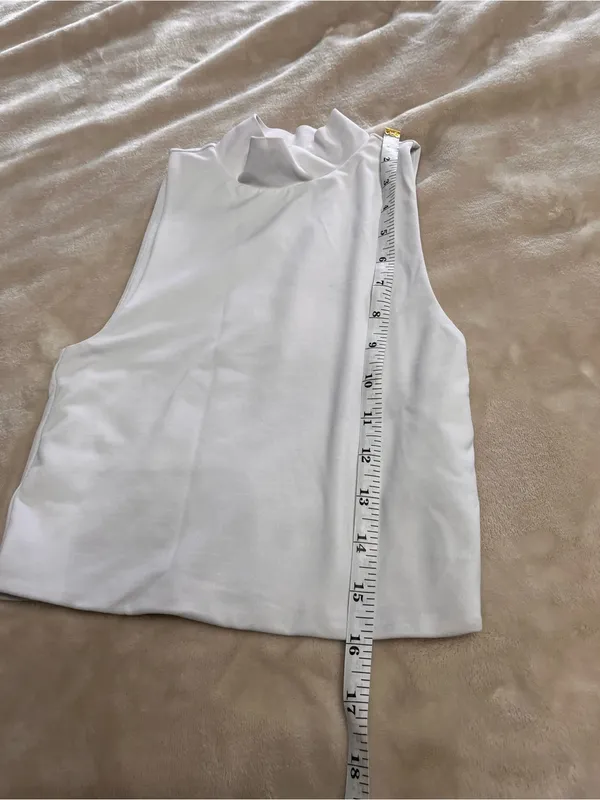 ARITZIA BABATON Turtle Neck Smoothing Tank Top White Sz XXS EUC - Image 6