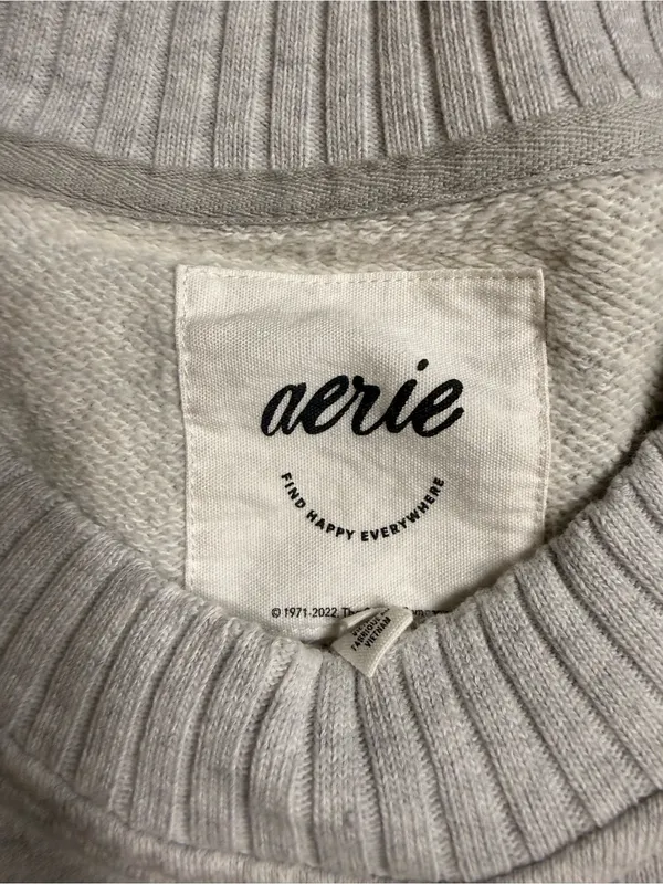 aerie Light Gray Crewneck Sweatshirt with Green 'Santas BFF’ Graphic - Image 2
