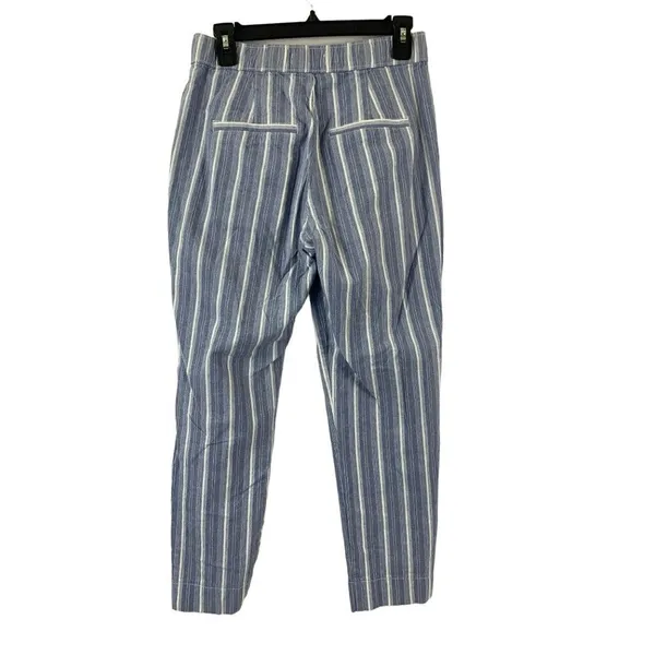 Hollister Women's Blue & White Stripe Pants - Image 2