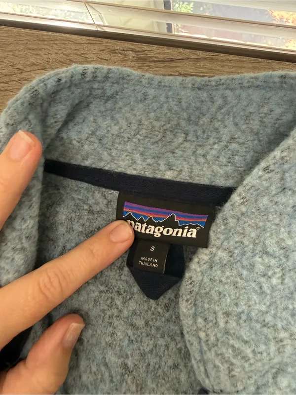 Patagonia Women's Woolyester Fleece Pullover size small wool blend - Image 4