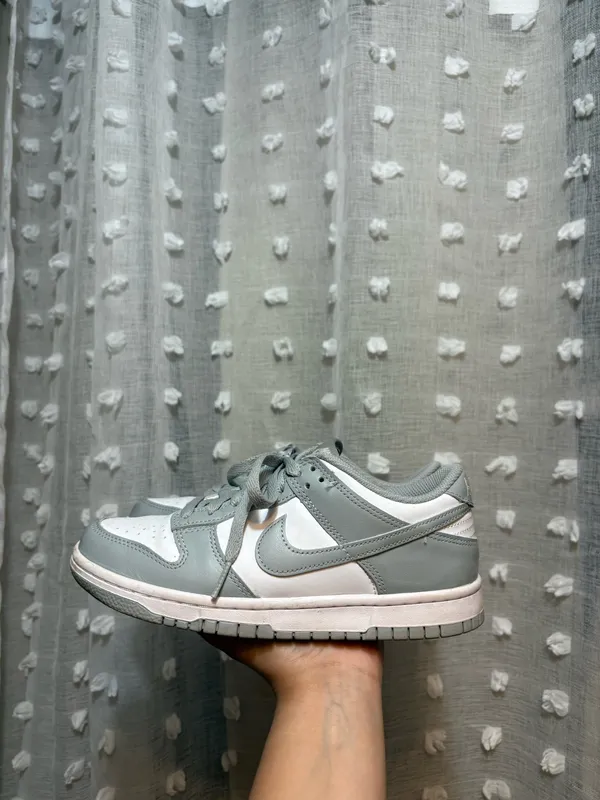 Grey Nike Dunk - Image 2