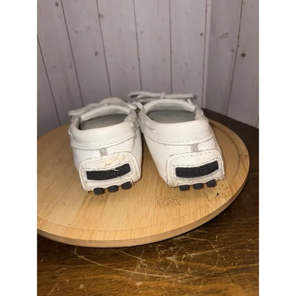 Minnetonka White Leather driving Moccasin 8.5 Comfort shoe slipper rubber sole‎ - Image 5