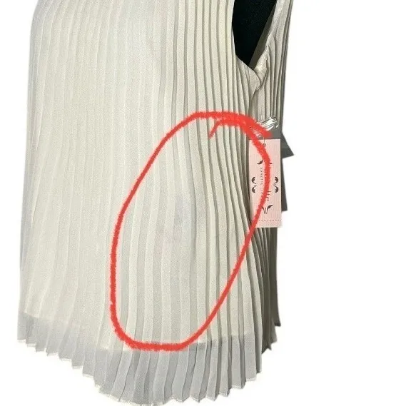 Nanette Lepore Pleated Mock Neck Blouse Ivory Sleeveless Top Womens M Read - Image 5