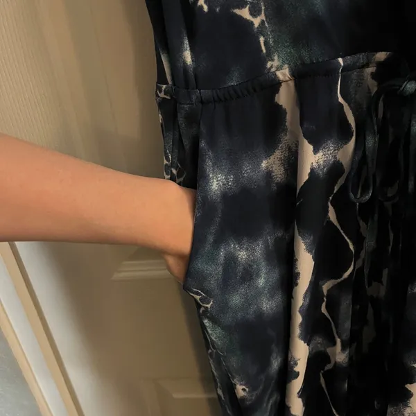 BCBGeneration Blue Tie-Dye Print Jumpsuit Size L - Image 3
