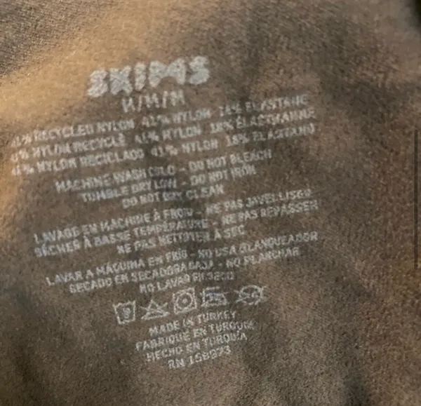 SKIMS NEW!! Sculpting Brief Bodysuit M - Image 5