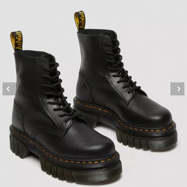Dr. Martens‎ Audrick 8 Eye Nappa Leather Lace Up Boots 6 NWT - Image 2